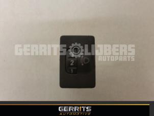 Used AIH headlight switch Toyota Prius (NHW20) 1.5 16V Price € 21,98 Margin scheme offered by Gerrits Automotive