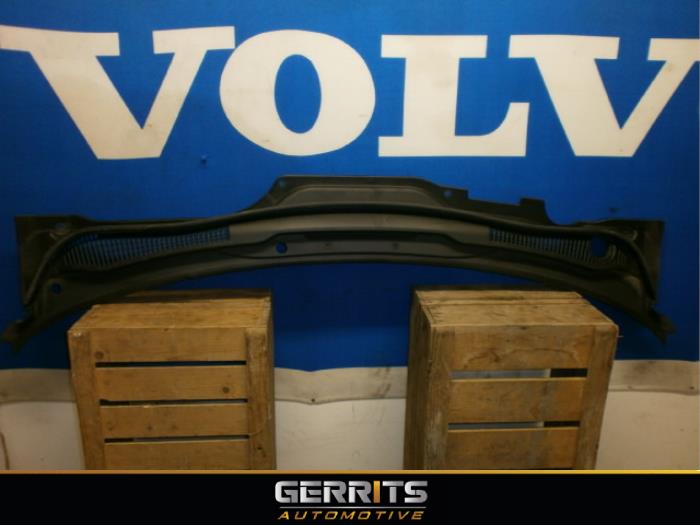 Używane Parawan Volvo S40 (MS) 2.4 20V Cena € 21,98 Procedura marży oferowane przez Gerrits Automotive BV