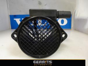 Luftmassenmesser van een Volvo V40 (VW) 1.6 16V 2000