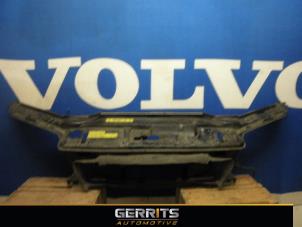 Używane Panel przedni Volvo S60 I (RS/HV) 2.3 T5 20V Cena € 42,90 Procedura marży oferowane przez Gerrits Automotive