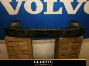 Used Front bumper frame Volvo V50 (MW) 2.4 20V Price € 43,94 Margin scheme offered by Gerrits Automotive