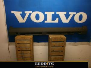 Usados Faldón lateral derecha Volvo V50 (MW) 2.4 20V Precio € 38,50 Norma de margen ofrecido por Gerrits Automotive