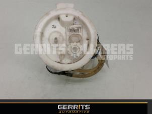 Used Electric fuel pump BMW 3 serie (F30) 328i 2.0 16V Price € 94,60 Margin scheme offered by Gerrits Automotive