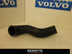 Used Intercooler hose Volvo V70 (SW) 2.4 D5 20V Price € 24,99 Margin scheme offered by Gerrits Automotive