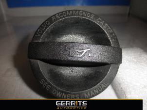 Used Oil cap Volvo XC70 (BZ) 2.4 D 20V AWD Price € 21,98 Margin scheme offered by Gerrits Automotive