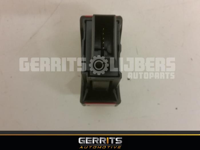 Panic lighting switch from a Opel Corsa C (F08/68) 1.2 16V Twin Port 2006