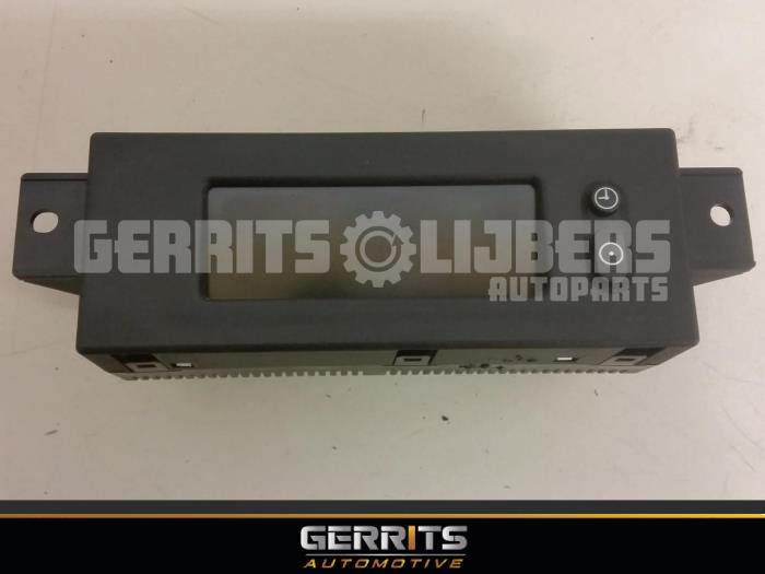 Begagnade Innerdisplay Opel Corsa C (F08/68) 1.2 16V Twin Port Pris € 21,98 Marginaltabell erbjuds av Gerrits Automotive BV