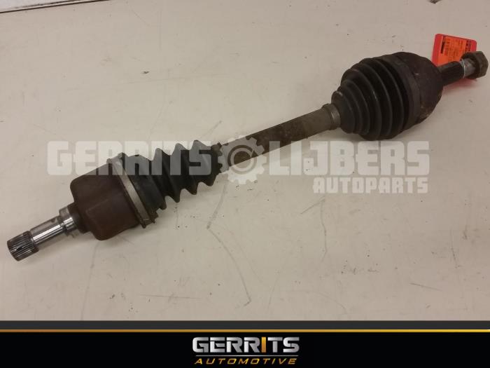 Gebrauchte Antriebswelle links vorne Peugeot 807 2.2 HDiF 16V Preis € 44,00 Margenregelung angeboten von Gerrits Automotive BV