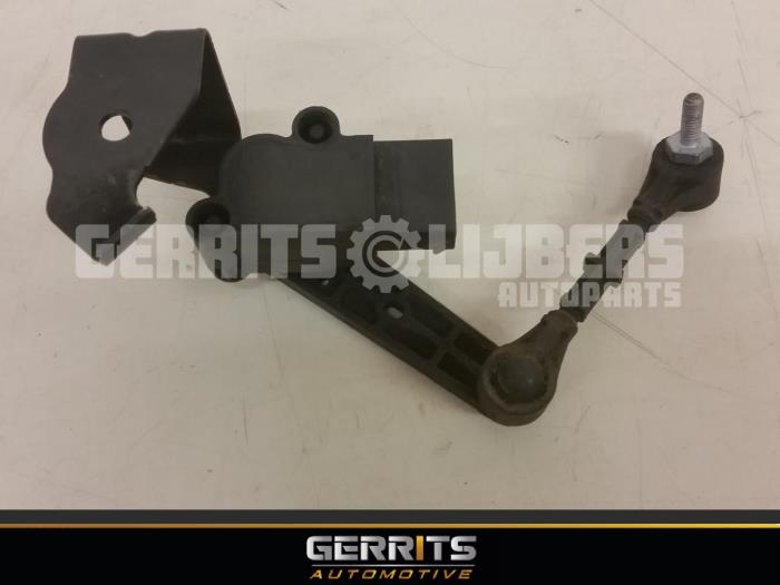 Begagnade Sensor (övriga) Landrover Range Rover IV (LG) 3.0 TDV6 24V Pris € 28,60 Marginaltabell erbjuds av Gerrits Automotive BV