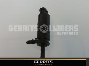 Usados Bomba de rociador de faro Fiat 500 (312) 1.2 69 Precio € 21,98 Norma de margen ofrecido por Gerrits Automotive