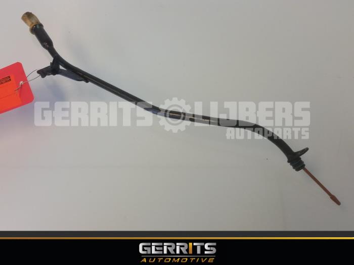 Gebrauchte Ölmessstab Peugeot 208 I (CA/CC/CK/CL) 1.2 Vti 12V PureTech 82 Preis € 24,99 Margenregelung angeboten von Gerrits Automotive BV