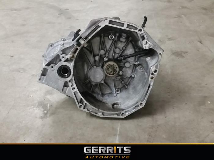 Gearbox from a Renault Scénic III (JZ) 1.6 16V 2011