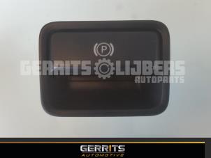 Used Parking brake switch Mercedes A (W176) 1.5 A-180 CDI, A-180d 16V Price € 25,30 Margin scheme offered by Gerrits Automotive