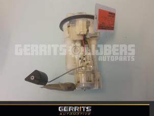 Used Electric fuel pump Toyota Corolla Verso (E12) 1.6 16V VVT-i Price € 28,60 Margin scheme offered by Gerrits Automotive