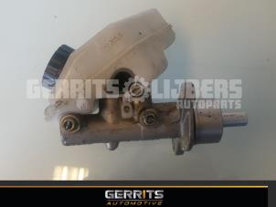Used Master cylinder Opel Tigra Twin Top 1.8 16V Price € 21,98 Margin scheme offered by Gerrits Automotive