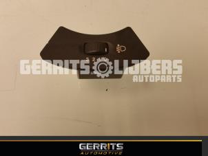 Used AIH headlight switch Chevrolet Kalos (SF48) 1.2 Price € 21,98 Margin scheme offered by Gerrits Automotive