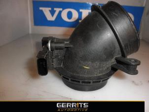 Usados Medidor de masa de aire Volvo V40 (MV) 1.6 T2 GTDi 16V Precio € 19,99 Norma de margen ofrecido por Gerrits Automotive