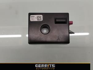 Used Antenna Amplifier BMW 3 serie (F30) 320d 2.0 16V Efficient Dynamics Edition Price € 27,48 Margin scheme offered by Gerrits Automotive