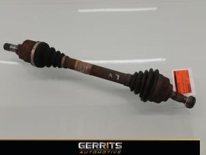 Used Front drive shaft, left Peugeot 308 SW (4E/H) 1.6 HDiF 16V Price € 40,70 Margin scheme offered by Gerrits Automotive