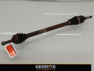 Used Front drive shaft, right Peugeot 208 I (CA/CC/CK/CL) 1.4 HDi Price € 49,99 Margin scheme offered by Gerrits Automotive