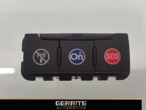 Usados Interruptor Opel Astra K Sports Tourer 1.6 CDTI 110 16V Precio € 21,98 Norma de margen ofrecido por Gerrits Automotive