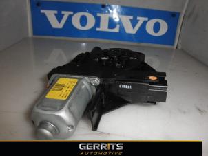 Usagé Moteur de vitre portière Volvo V70 (BW) 1.6 DRIVe 16V Prix € 21,98 Règlement à la marge proposé par Gerrits Automotive