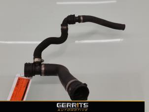 Used Radiator hose BMW X6 (E71/72) xDrive35i 3.0 24V Price € 24,20 Margin scheme offered by Gerrits Automotive