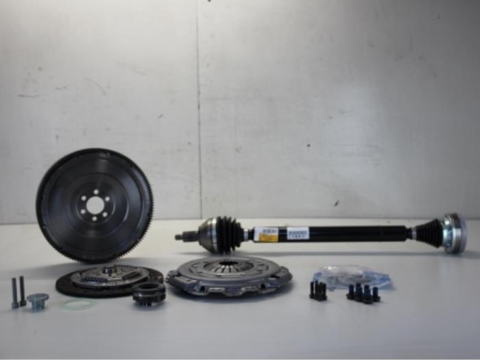 Clutch kit Volkswagen Polo 04B105264B