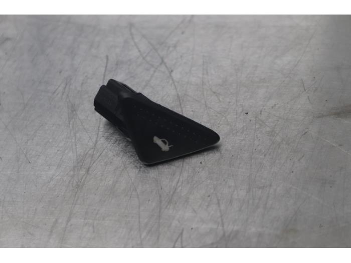 Ford Focus Tailgate switches stock | ProxyParts.com