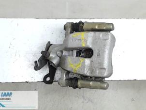 Used Rear brake calliper, left Renault Scénic II (JM) 1.6 16V Price € 25,00 Margin scheme offered by Autodemontage van de Laar