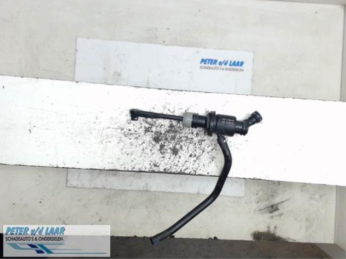 Nissan Qashqai Clutch master cylinders stock Nissan Qashqai Clutch master cylinders stock