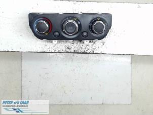 Used Heater control panel Renault Captur (2R) 1.2 TCE 16V EDC Price € 150,00 Margin scheme offered by Autodemontage van de Laar