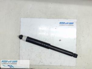 Used Rear shock absorber, right Renault Clio IV (5R) 1.2 TCE 16V GT EDC Price € 40,00 Margin scheme offered by Autodemontage van de Laar