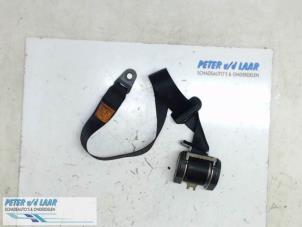 Begagnade Främre säkerhetsbälte, höger Ford Focus 1 Wagon 1.6 16V Pris € 40,00 Marginaltabell erbjuds av Autodemontage van de Laar