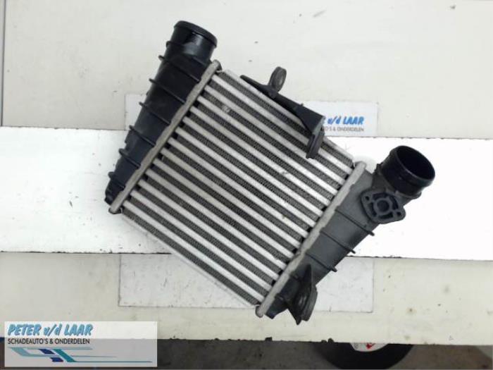 Intercooler from a Volkswagen Polo IV (9N1/2/3)  2007