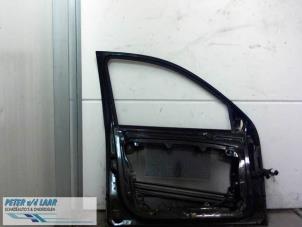 Używane Drzwi lewe przednie wersja 4-drzwiowa Skoda Fabia (6Y5) 1.4i Cena € 120,00 Procedura marży oferowane przez Autodemontage van de Laar
