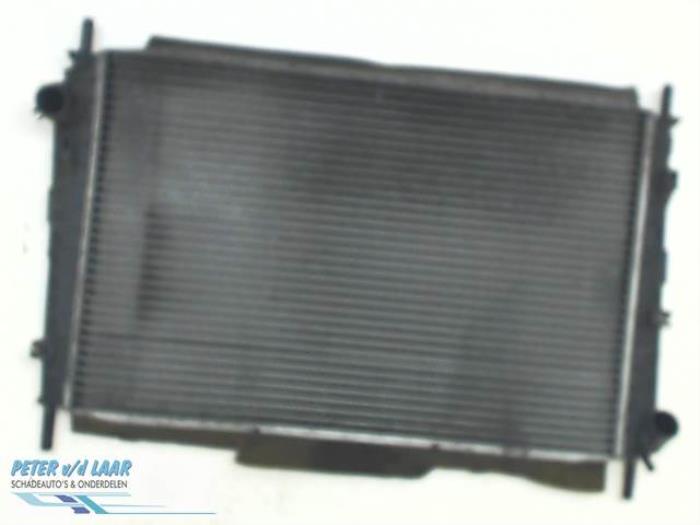 Gebrauchte Kühler Ford Mondeo III Wagon 1.8 16V Preis € 25,00 Margenregelung angeboten von Autodemontage van de Laar