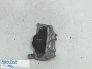 Used Gearbox mount Dacia Lodgy (JS) 1.2 TCE 16V Price € 40,00 Margin scheme offered by Autodemontage van de Laar