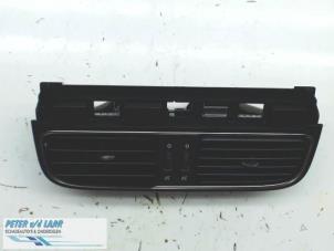 Used Dashboard vent Volkswagen Polo V (6R) 1.2 TDI 12V BlueMotion Price on request offered by Autodemontage van de Laar