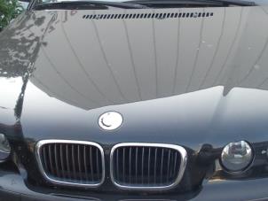 Gebrauchte Motorhaube BMW 3 serie Compact (E46/5) 318td 16V Preis € 120,00 Margenregelung angeboten von Autodemontage van de Laar