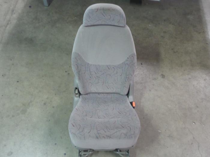 Rear seat from a Seat Alhambra 2000