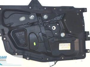 Usagé Moteur lève vitre avant gauche Ford Fusion 1.6 16V Prix € 35,00 Règlement à la marge proposé par Autodemontage van de Laar