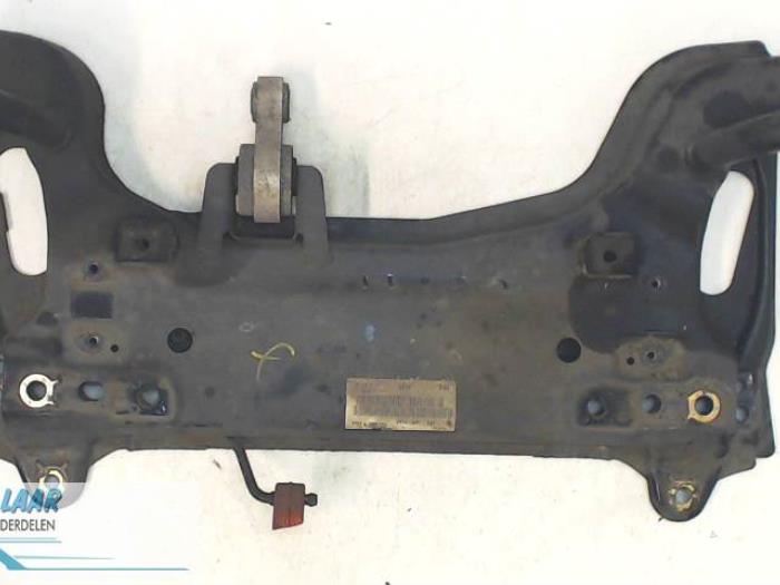 Used Subframe Ford Fusion 1.6 16V Price € 100,00 Margin scheme offered by Autodemontage van de Laar