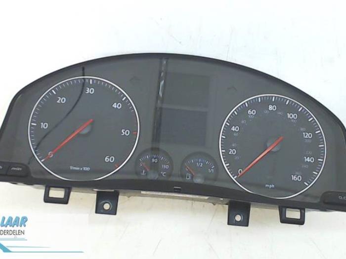 Odometer KM from a Volkswagen Golf Plus (5M1/1KP) 1.9 TDI 105 2006