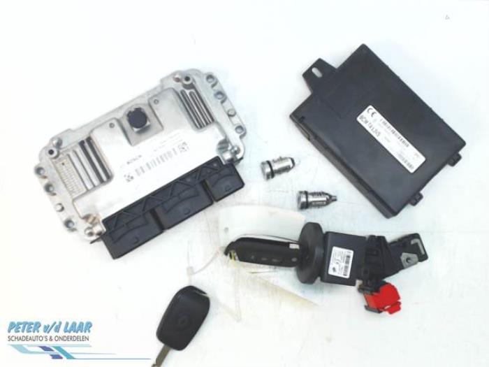 Used Engine management computer Renault Twingo III (AH) 1.0 SCe 70 12V Price on request offered by Autodemontage van de Laar