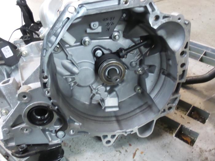 Gebrauchte Getriebe Nissan Micra (K14) 1.0 12V Preis € 750,00 Margenregelung angeboten von Autodemontage van de Laar
