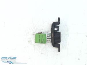 Used Heater resistor Dacia Lodgy (JS) 1.2 TCE 16V Price € 35,00 Margin scheme offered by Autodemontage van de Laar