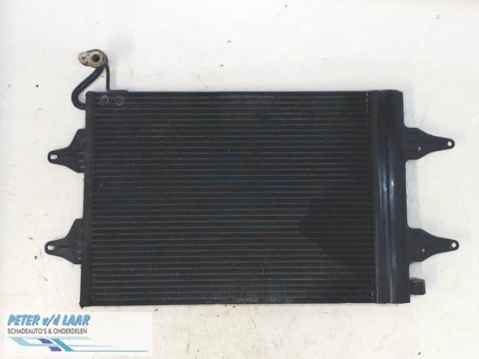 Begagnade AC-radiator Volkswagen Polo IV (9N1/2/3) Pris € 70,00 Marginaltabell erbjuds av Autodemontage van de Laar