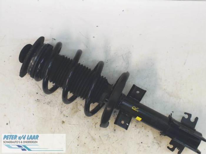 Front shock absorber rod, right from a Renault Master IV (FV) 2.3 dCi 125 16V FWD 2018