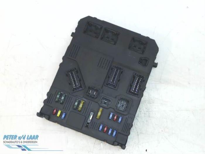 Module (miscellaneous) from a Peugeot 407 SW (6E) 2.0 HDiF 16V 2005